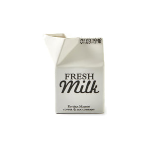 Milchkännchen Porzellan Weiß, Spülmaschinen - & Mikrowellengeeignet – Carton Milk Jar | Rivièra Maison - Esszett Luxury | Stilvolles Wohnen mit Charakter