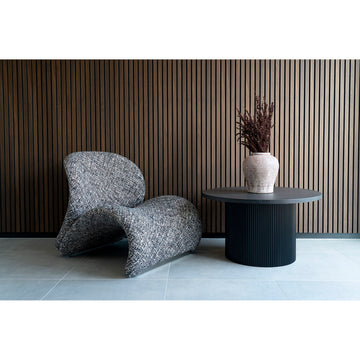 Couchtisch – Dunkelbraunes Finish, geriffelter Sockel, 45 cm hoch - Boavista | House Nordic
