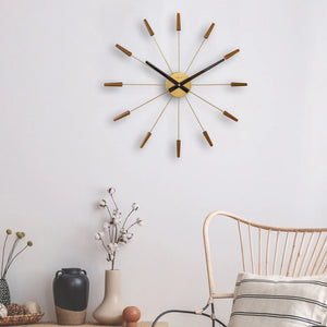 Wanduhr – Walnussholz, Stahlstifte, Stilles Werk - Plug Inn | NeXtime