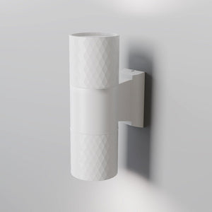Wandleuchte mit weißem Aluminiumgehäuse und versiegeltem Sicherheitsglas – Bowery | Maytoni - Esszett Luxury | Stilvolles Wohnen mit Charakter