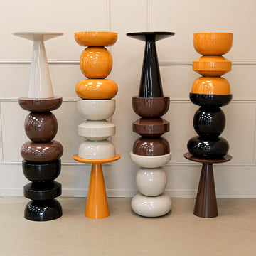 Beistelltisch – Schwarze Farbe, Glänzende Oberfläche, Skulpturales Design - Esra | Kick Collection
