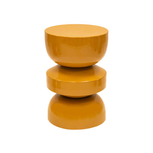 Beistelltisch – Ockergelbe Farbe, Glänzende Oberfläche, Skulpturales Design - Esra | Kick Collection
