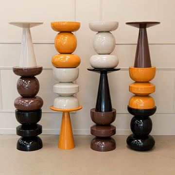 Beistelltisch – Ockergelbe Farbe, Glänzende Oberfläche, Skulpturales Design - Esra | Kick Collection