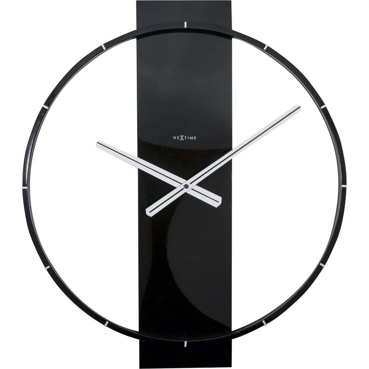 Wanduhr – Schwarzes Holz, Edelstahl, Stilles Werk - Carl | NeXtime