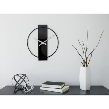 Wanduhr – Schwarzes Holz, Edelstahl, Stilles Werk - Carl | NeXtime