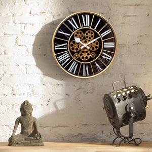 Wanduhr – Bewegliche Zahnräder, Römische Ziffern, Markante Optik - William | NeXtime