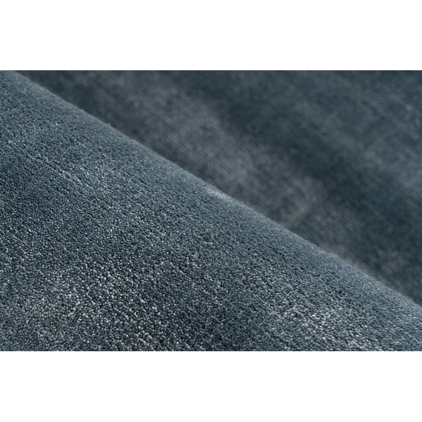 Plain Design Rug High-Quality Viscose Soft Pile – Village 125 | Kayoom