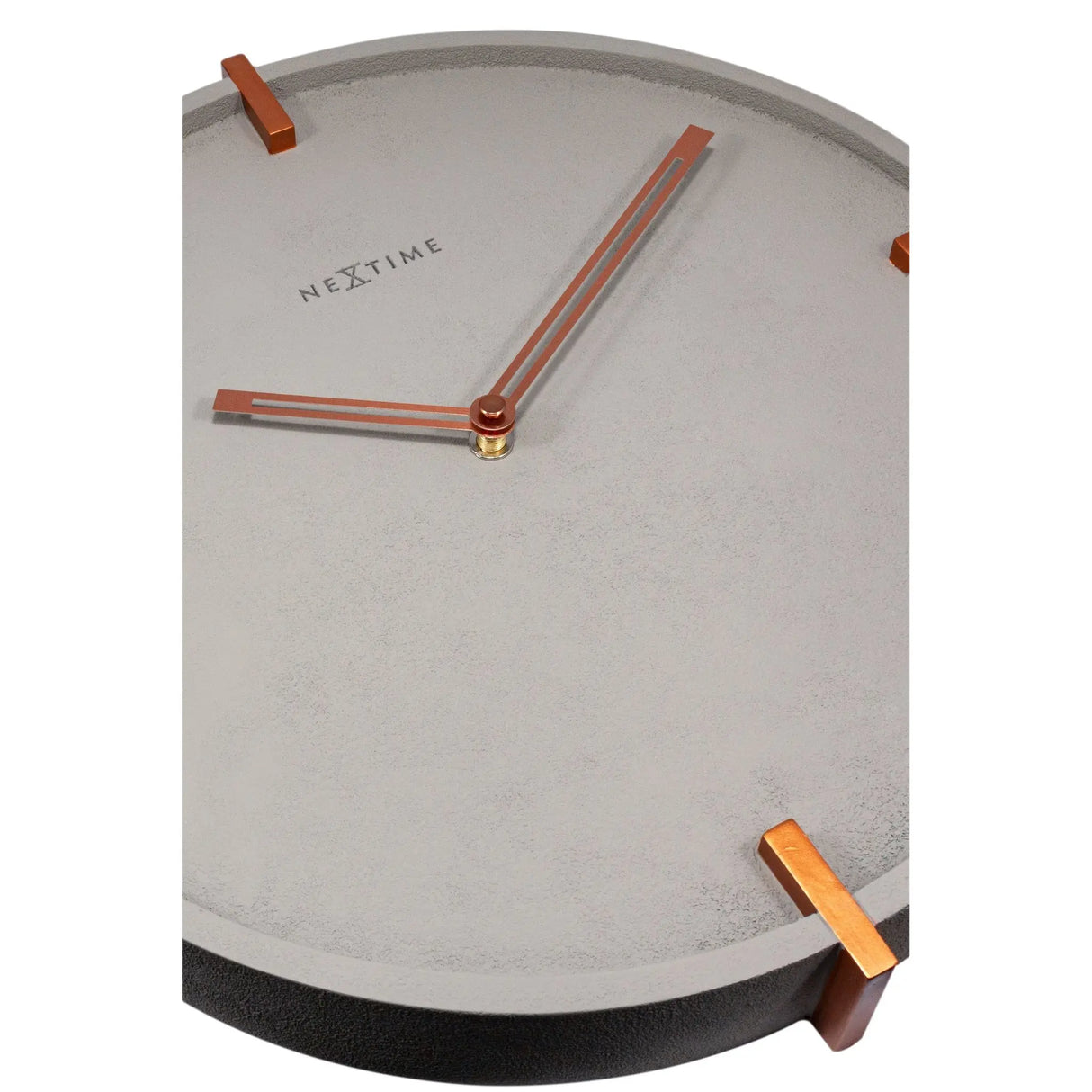 Wanduhr – Betonoptik, Kupferdetails, Stilles Werk - Mohawk Wand | NeXtime