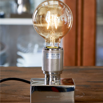 Tischlampe im Industrie - Stil aus Aluminium und Eisen 1 – Lobby Loft | Rivièra Maison - Esszett Luxury | Stilvolles Wohnen mit Charakter