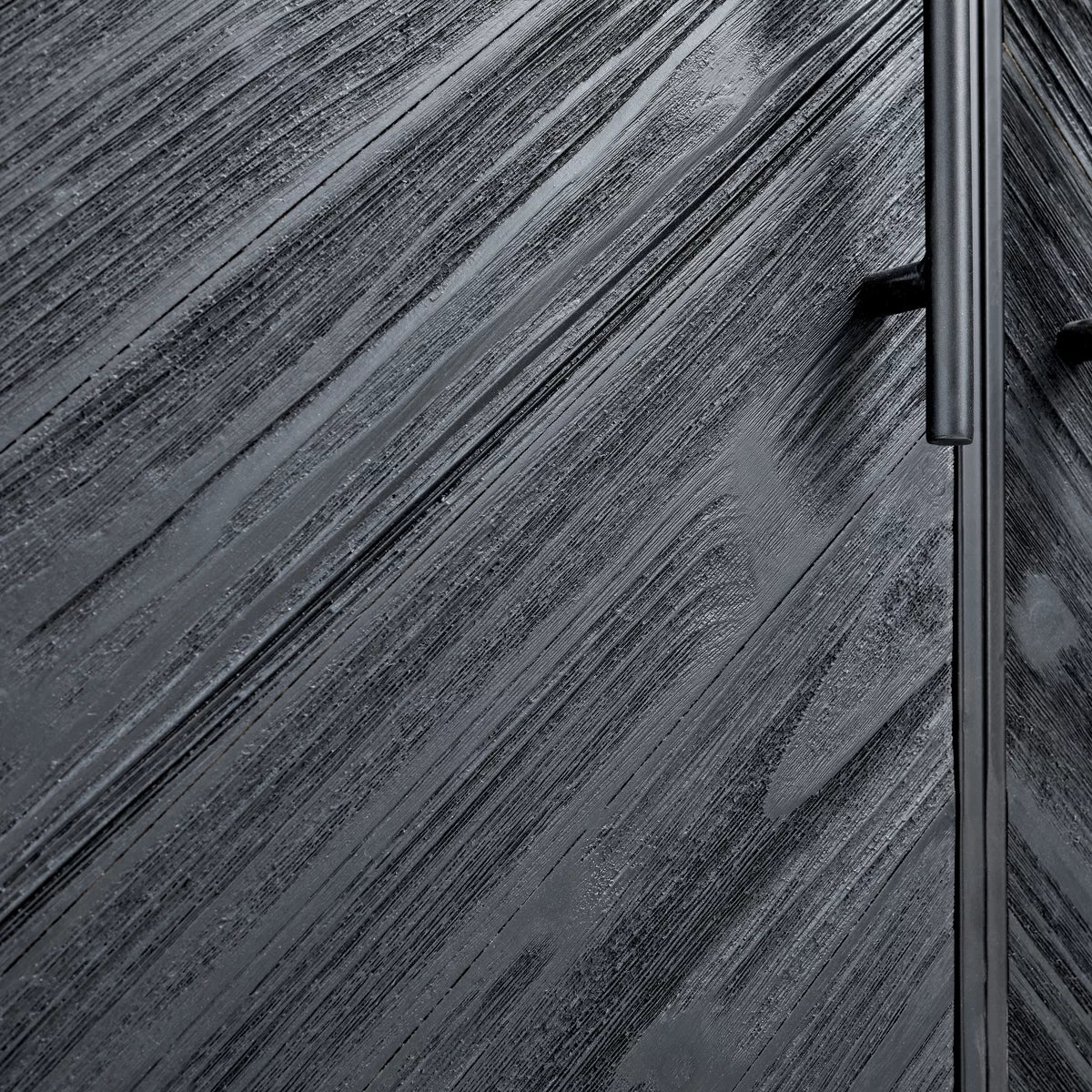 Schrank aus Holz mit stabilem Metallrahmen zwei Türen und zerlegbarem Design – Rens | PTMD - Esszett Luxury | Stilvolles Wohnen mit Charakter