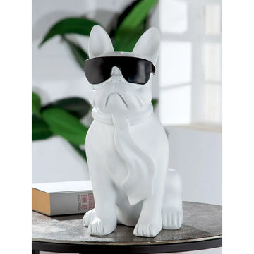 Dekofigur – Weiße Bulldogge, Schwarzer Akzent, Höhe 35 cm - Cool Dog | Gilde