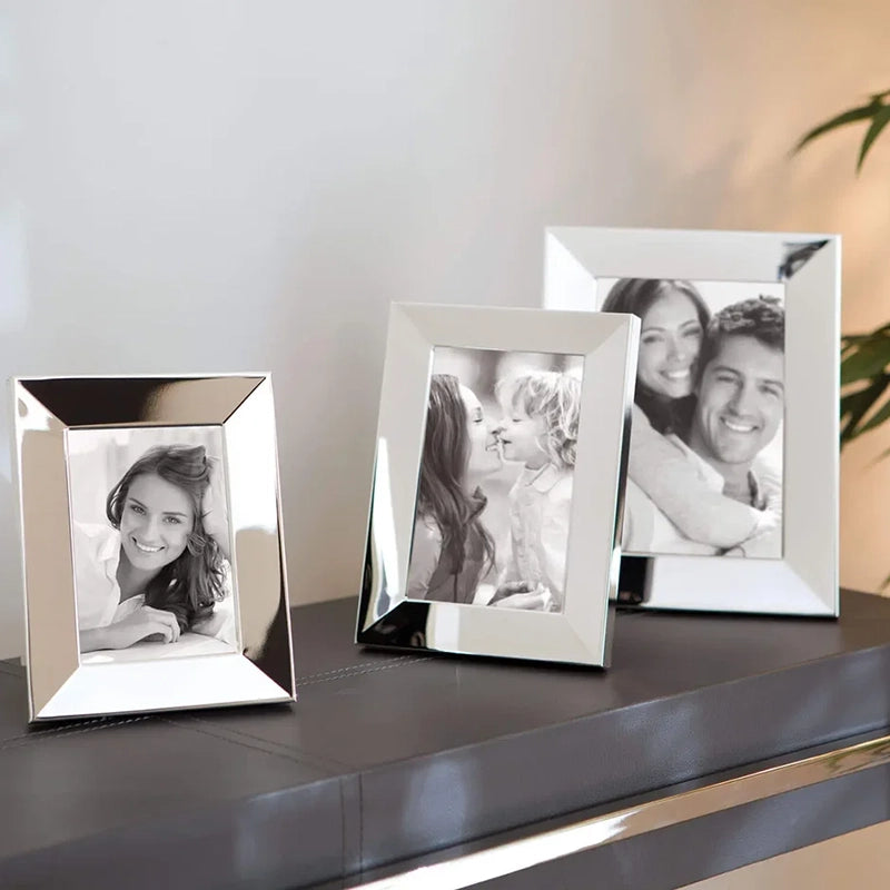Bilderrahmen – Breiter Rand, Edler Glanz, Freier Stand - Thea | Fink Living