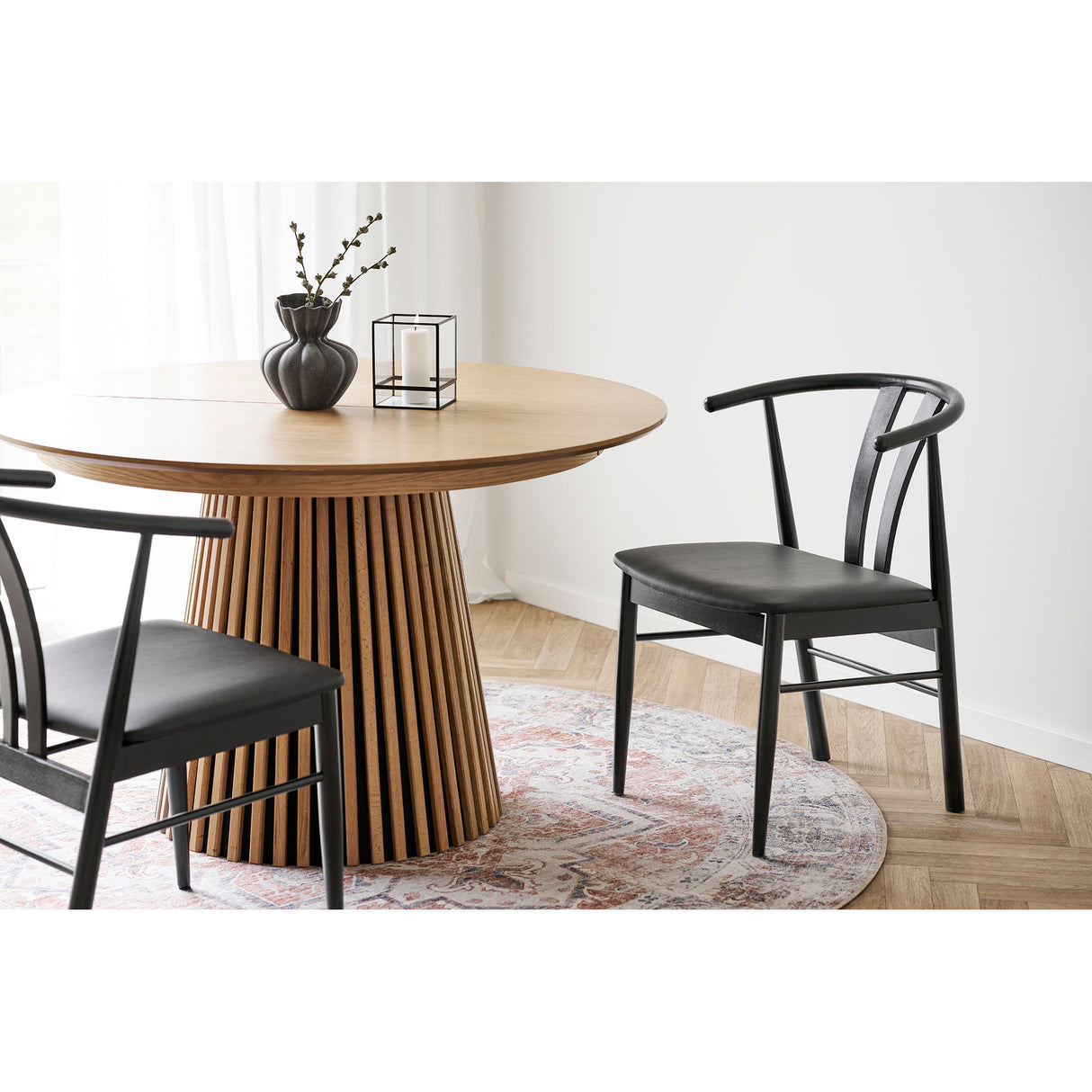 Vase – Keramikmaterial, Mattes Schwarz, 19 cm Höhe  - Basma | House Nordic