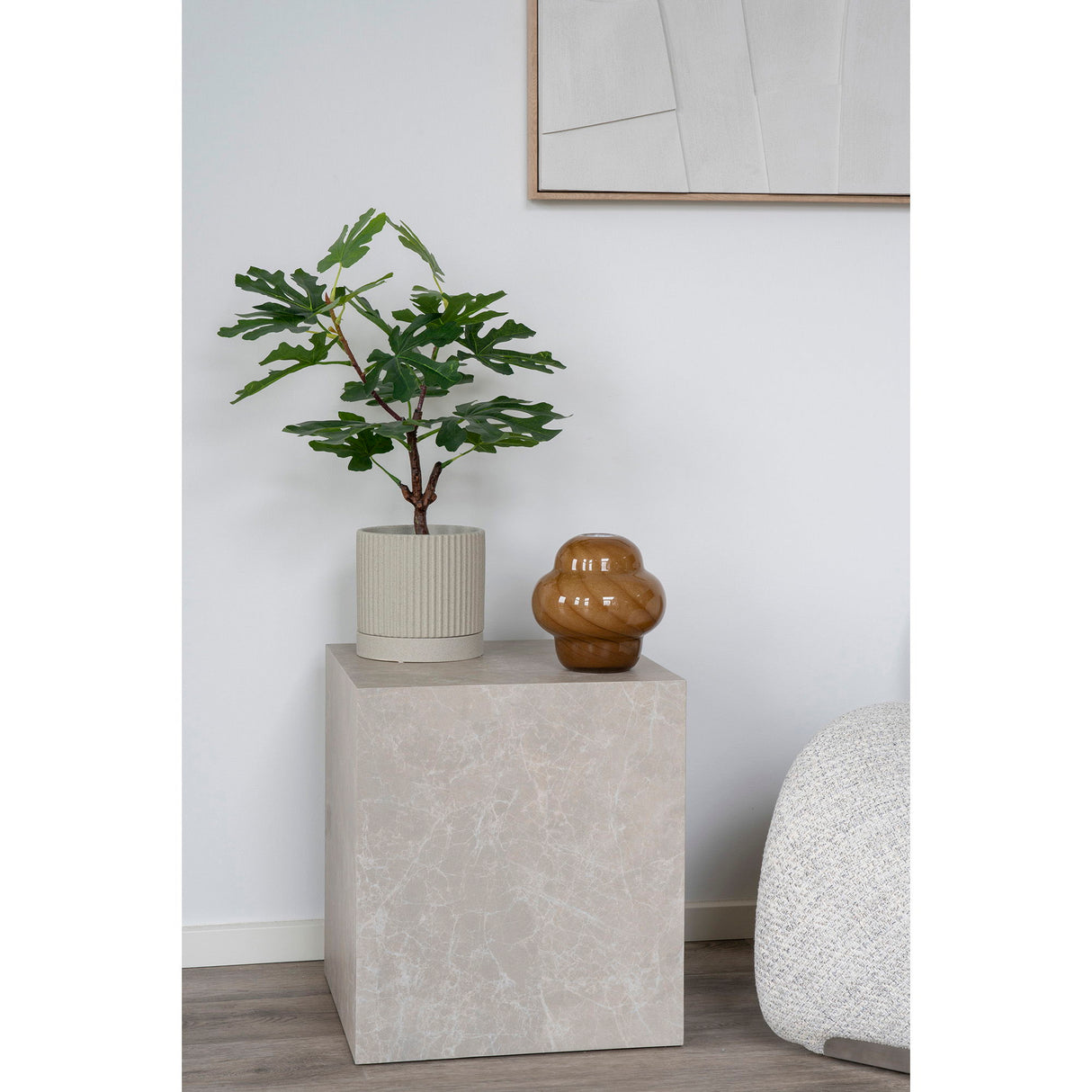 Vase – Braunes Glas, Skulpturale Form, 17 cm Höhe - Vase | House Nordic