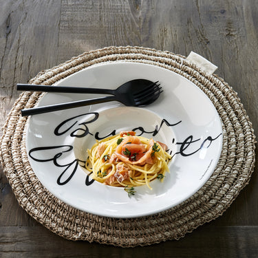 Pastateller - Porzellan, Rundform, Schriftzug, 26 cm - Buon Appetito | Rivièra Maison