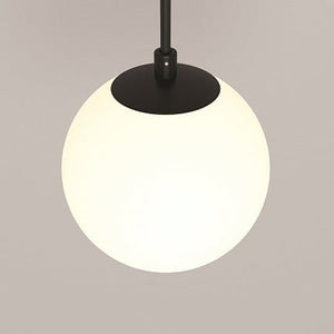Pendelleuchte Kugeldesign mit integrierter LED, höhenverstellbar und modernem Stil – Luna | Maytoni - Esszett Luxury | Stilvolles Wohnen mit Charakter