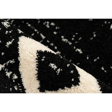 Teppich – Ethno Muster, Schwarze Farbgebung, Kurzflor Struktur, 200 x 290 cm - Naila 125 | Kayoom