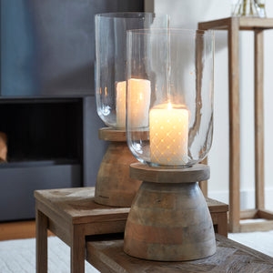 Stumpenkerze Weiß mit Rautenmuster, Paraffin (ØxH 9,5x15) - Pillar | Rivièra Maison - Esszett Luxury | Stilvolles Wohnen mit Charakter