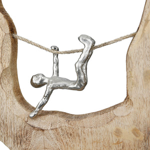 Skulptur – Aluminium Optik, Klettermotiv, Mangoholz Basis - Seiltanz | Gilde