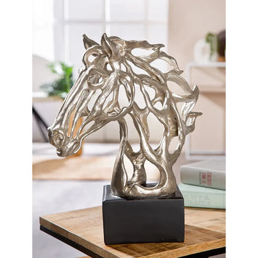 Skulptur – Silbernes Kunstharz, Metallische Optik, Pferdeform - Cheval | Gilde