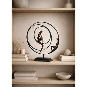 Skulptur – Bronzefarbene Oberfläche, Paarmotiv, Strukturierte Form - Patience | Gilde