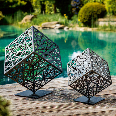 Dekoobjekt – Metall Design, Mattes Finish, Schwarzer Farbton - Grata | Gilde