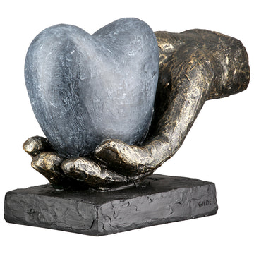 Skulptur – Kunstharz Material, Herz Motiv, Antik Finish - Heart in your Hand | Gilde