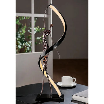 Tischleuchte – Frauenform, Luxuriöse Ausstrahlung, Berührungsschalter, 60 cm - Essence | Gilde