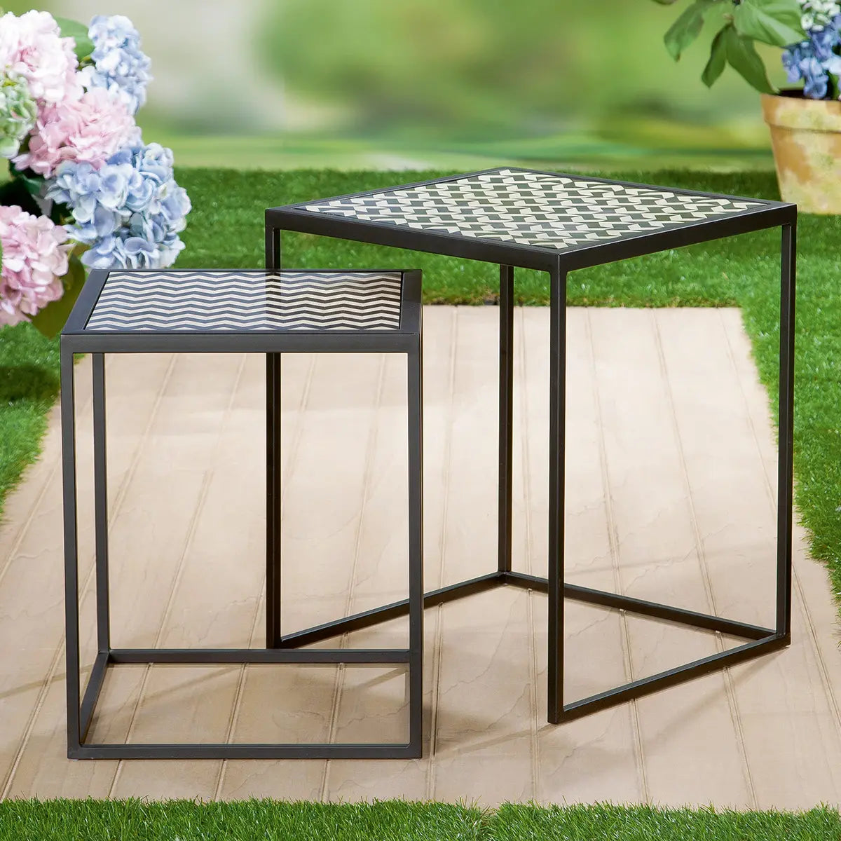 Beistelltisch – Exklusives Muster, Edle Metalloptik, Ausdrucksstarkes Design, 42,5 cm - Circo | Gilde