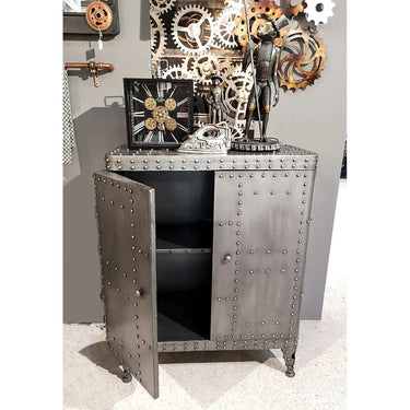 Sideboard – Markante Metalloptik, Industrielle Ästhetik, Charakterstarkes Design, 114 cm - Aviation | Gilde