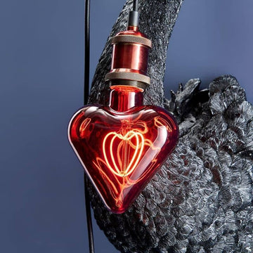 LED Light Bulb - Heart Shape, Decorative Filament, Glass Design, Red Light - Heart | WERNS