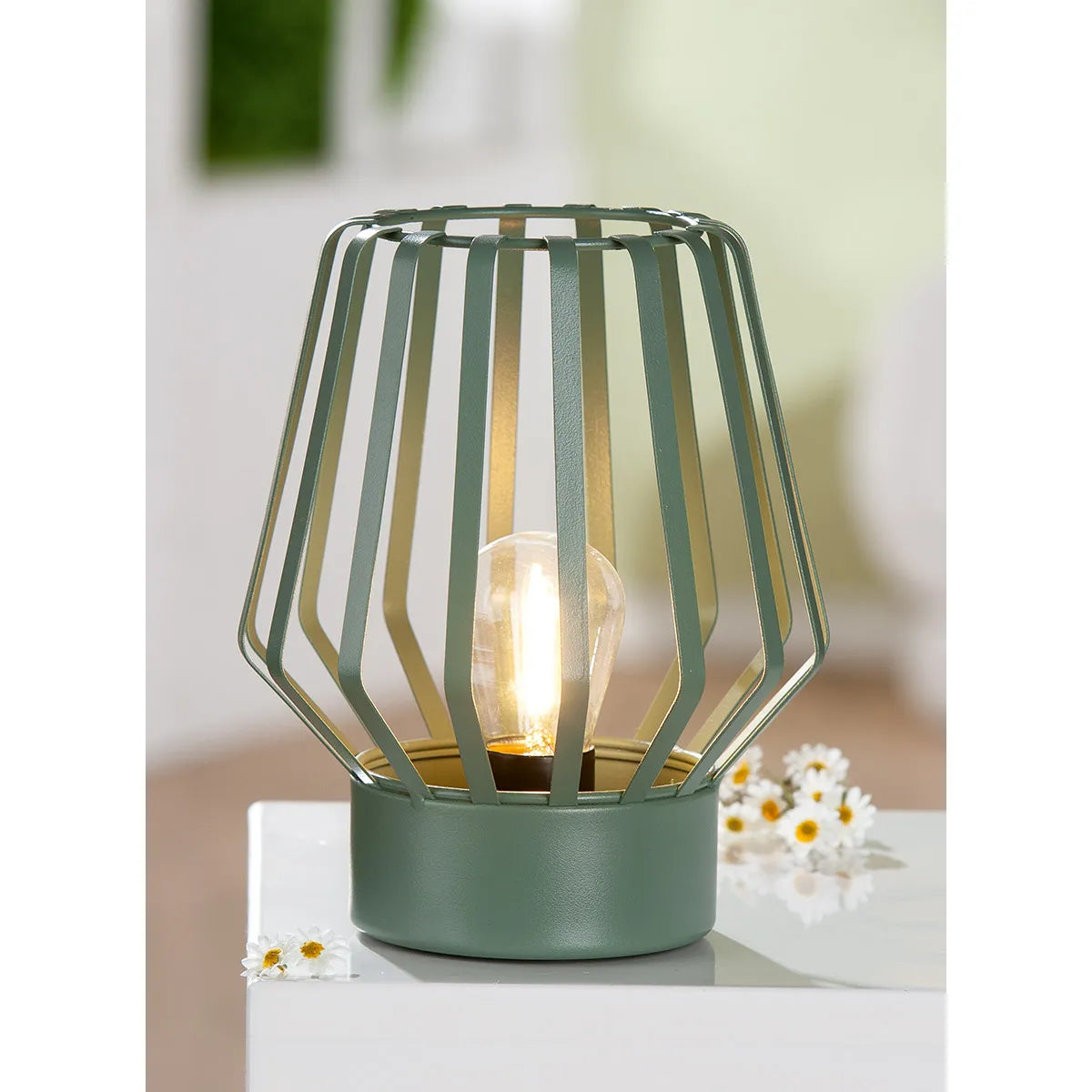 LED-Windlicht – Offene Lamellenstruktur, Käfig Design, Timer Funktion - Pavone | Gilde