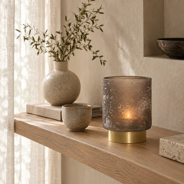 Windlicht aus mattiertem Glas mit Runddesign & Frostoptik M – Sanna | PTMD