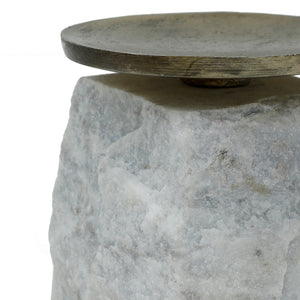 Kerzenhalter aus Marmor mit feiner Steinstruktur Metallaufsatz & zeitloser Form – Nimo | PTMD - Esszett Luxury | Stilvolles Wohnen mit Charakter