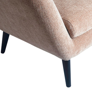 Sessel aus Stoff, Holzbeinen, moderne Polsterform – Donny | PTMD - Esszett Luxury | Stilvolles Wohnen mit Charakter