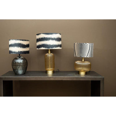 lampe aus Glas, lang, amberfarben mit goldenen Akzenten – Juliet | PTMD - Esszett Luxury | Stilvolles Wohnen mit Charakter