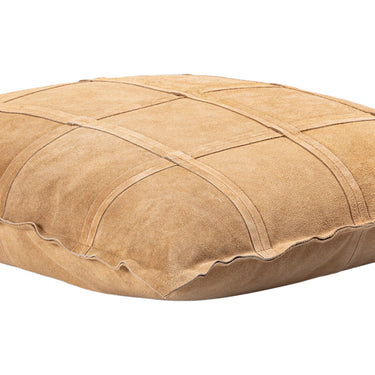 Kissen Camel aus Wildleder mit Karomuster und Reißverschluss L – Cobie | PTMD - Esszett Luxury | Stilvolles Wohnen mit Charakter