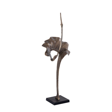 Statue – Messing Aluminium, Schwarze Basis, Skulpturales Design, L - Yobie | PTMD