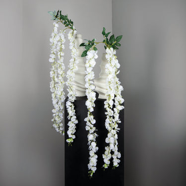 künstliche blume Glyzinie hängend mit filigraner Struktur und dekorativer Ausführung – Garden Flower | PTMD - Esszett Luxury | Stilvolles Wohnen mit Charakter