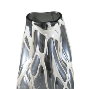 Vase aus massivem Glas mit organischer Form & dekorativer Oberflächenstruktur L – Conck | PTMD - Esszett Luxury | Stilvolles Wohnen mit Charakter