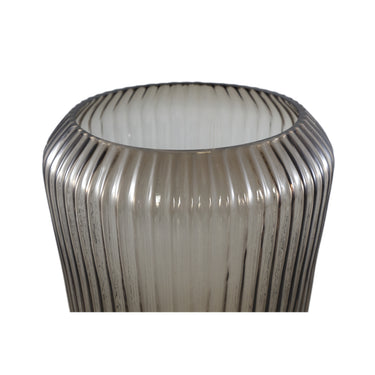 Vase aus massivem Glas, gerippte Struktur, rundes Design – Joyca L | PTMD - Esszett Luxury | Stilvolles Wohnen mit Charakter