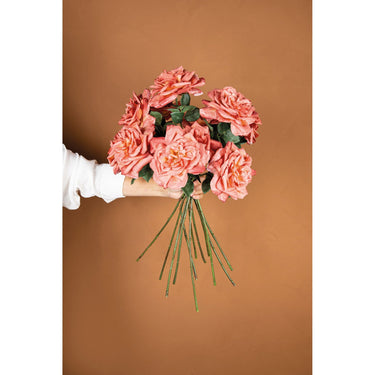 Kunstblume aus Polyester & Stoff mit Rosen - Spray & Blattdetail – Rose Flower | PTMD - Esszett Luxury | Stilvolles Wohnen mit Charakter