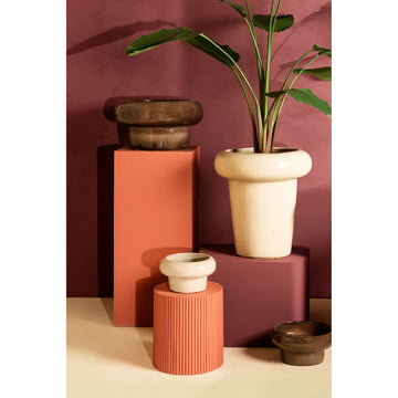 Pot – Ceramic Material, Round Shape, Brown Surface – Megga | PTMD