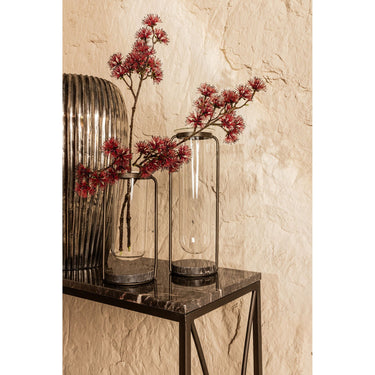 Vase aus massivem Glas, runde Form, Metall - und Marmorsockel – Kirsa S | PTMD - Esszett Luxury | Stilvolles Wohnen mit Charakter