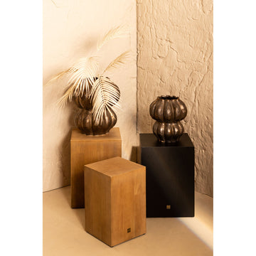 MDF column with oak veneer, black finish, handmade - Gustavo | PTMD
