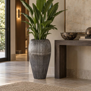 Topf – Silber Aluminium, Hohes Design, Gerippte Struktur, L - Russel | PTMD