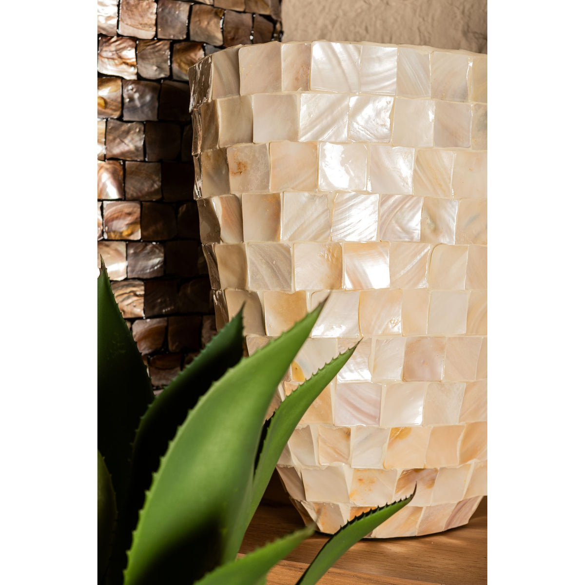 Spiegel – Schalendesign, Rechteckige Form, Kunststoff Material, Creme – Chelsae | PTMD