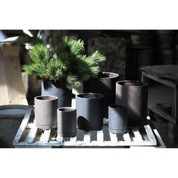 Blumentopf - Zylindrischer Zement, Runde Form, Matte Oberfläche, Dunkellila, L – Vik | PTMD