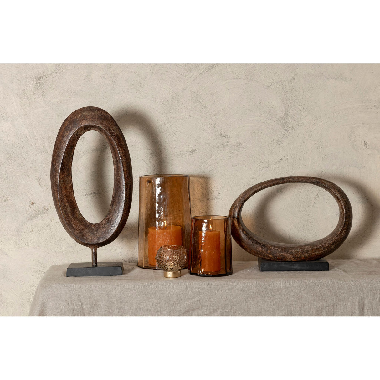 Statue - oval shape, cast aluminium, brown finish - Rhubie | PTMD