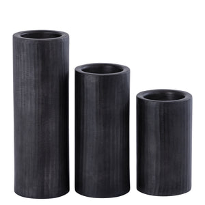 Kerzenständer – Geripptes Design, Zylindrische Form, Aluminium Material, Grau, M  – Jowad | PTMD